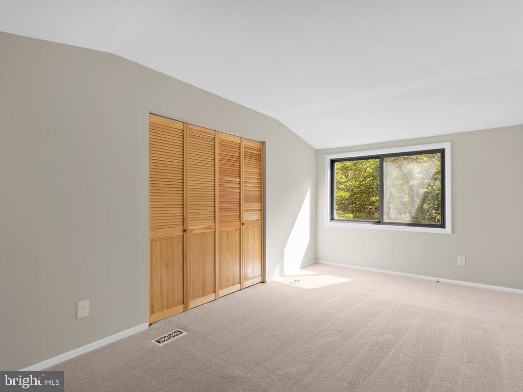 1502 Scandia Circle Reston, VA 20190 - Photo 27 of 42