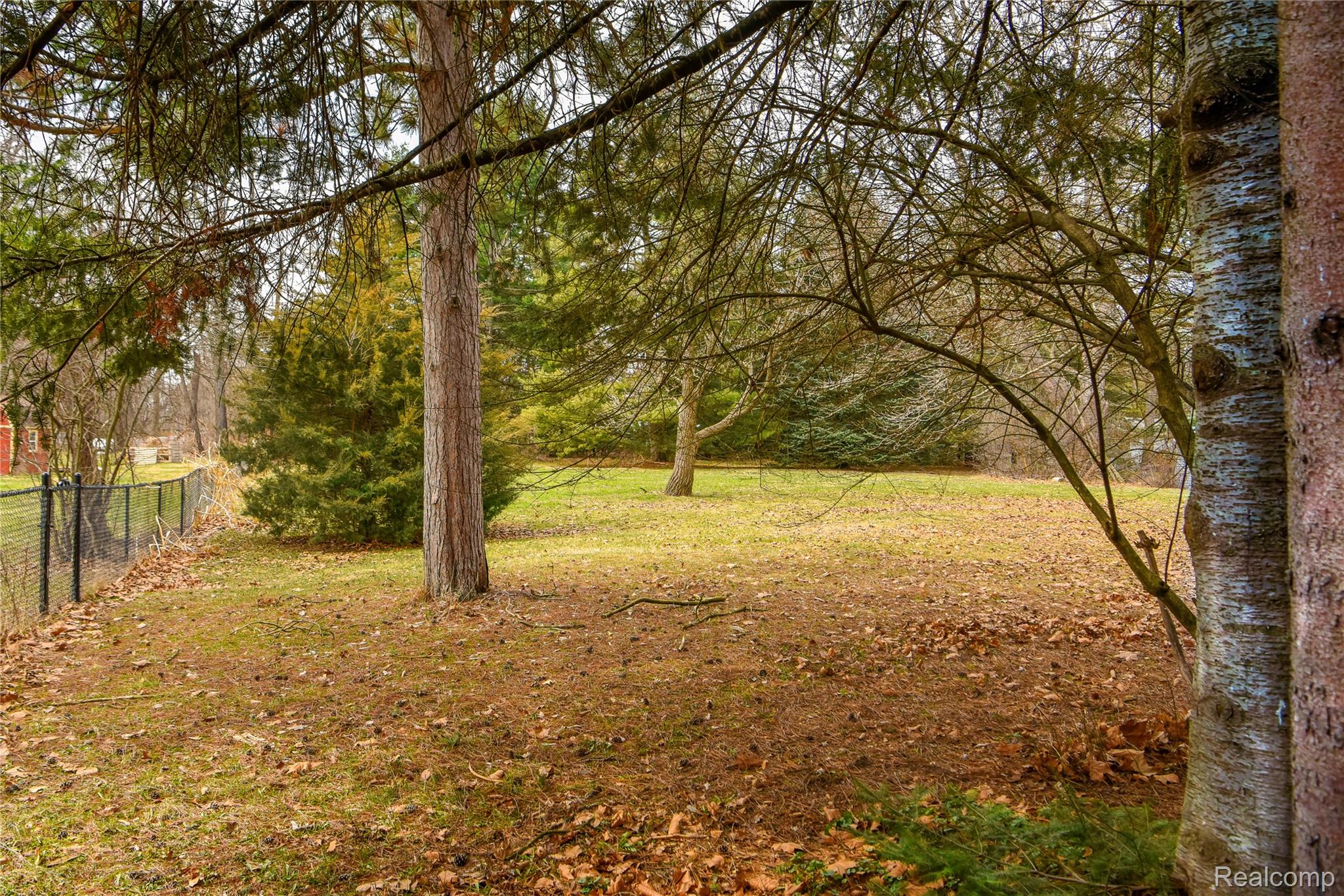 Lot 64 Merry Road Waterford, MI 48328 - Photo 9 of 26 1493 Vacant Lot for MLS (9).jpg