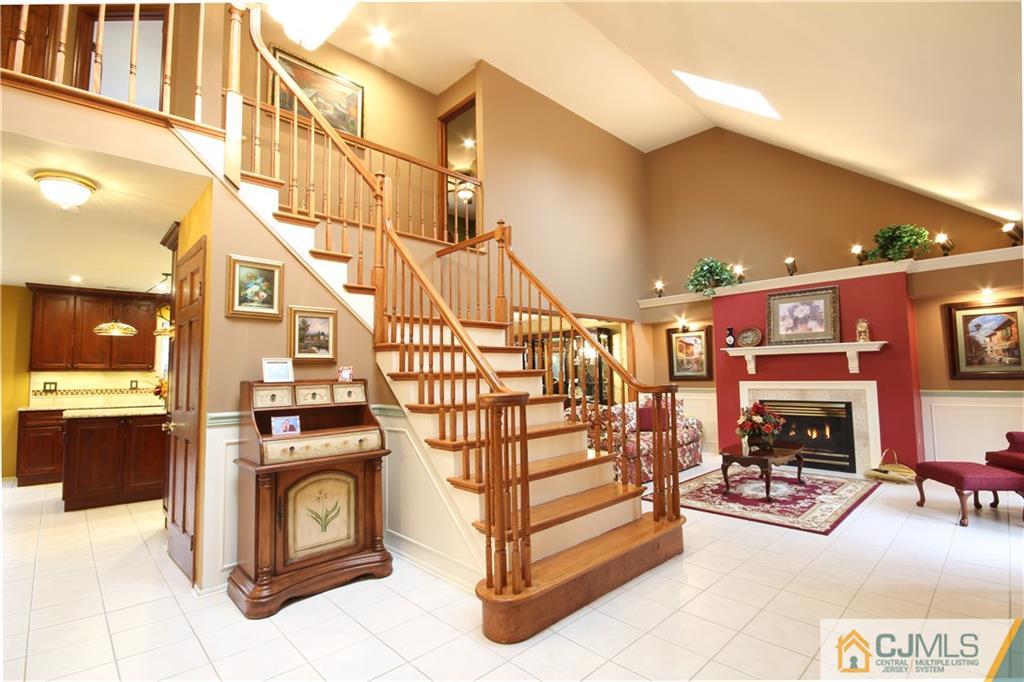 25 Cook Road East Brunswick, NJ 08816 - Photo 3 of 25 Gallery Image 3