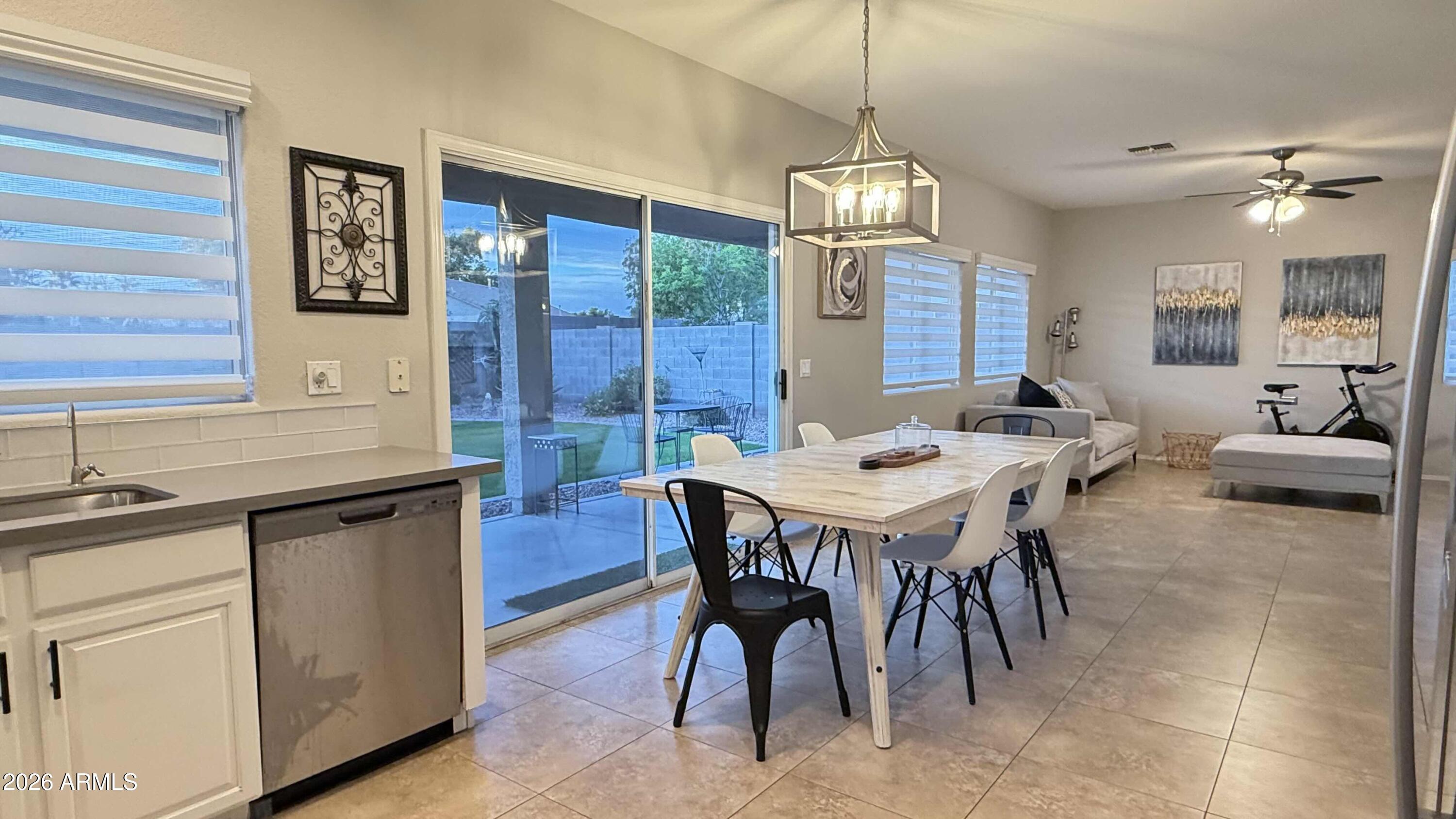 3632 South Loback Lane Gilbert, AZ 85297 - Photo 13 of 46 K L