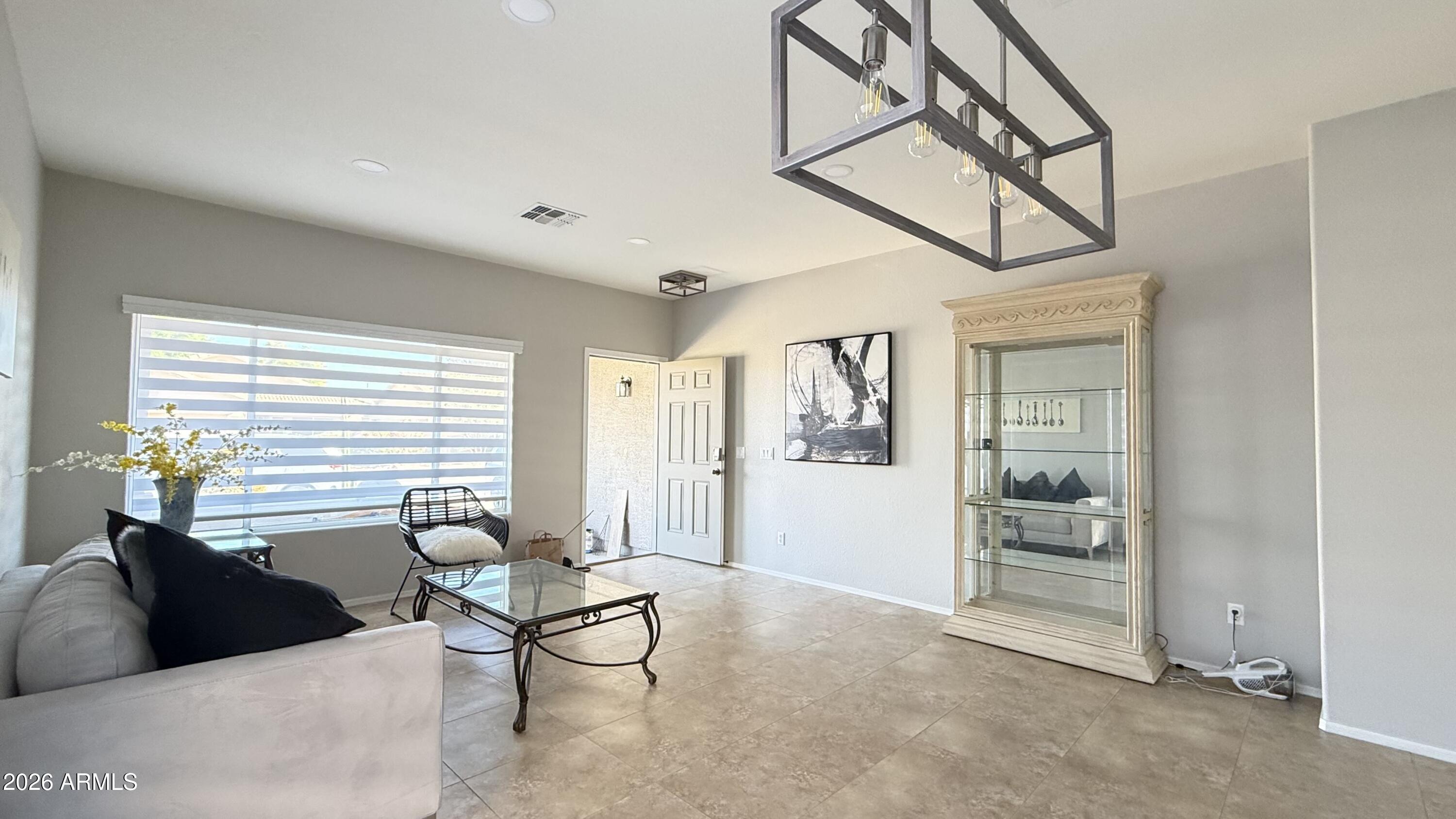 3632 South Loback Lane Gilbert, AZ 85297 - Photo 6 of 46 L4