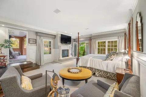 $8,000,000 | 537 Hurlingham Avenue, San Mateo, CA 94402