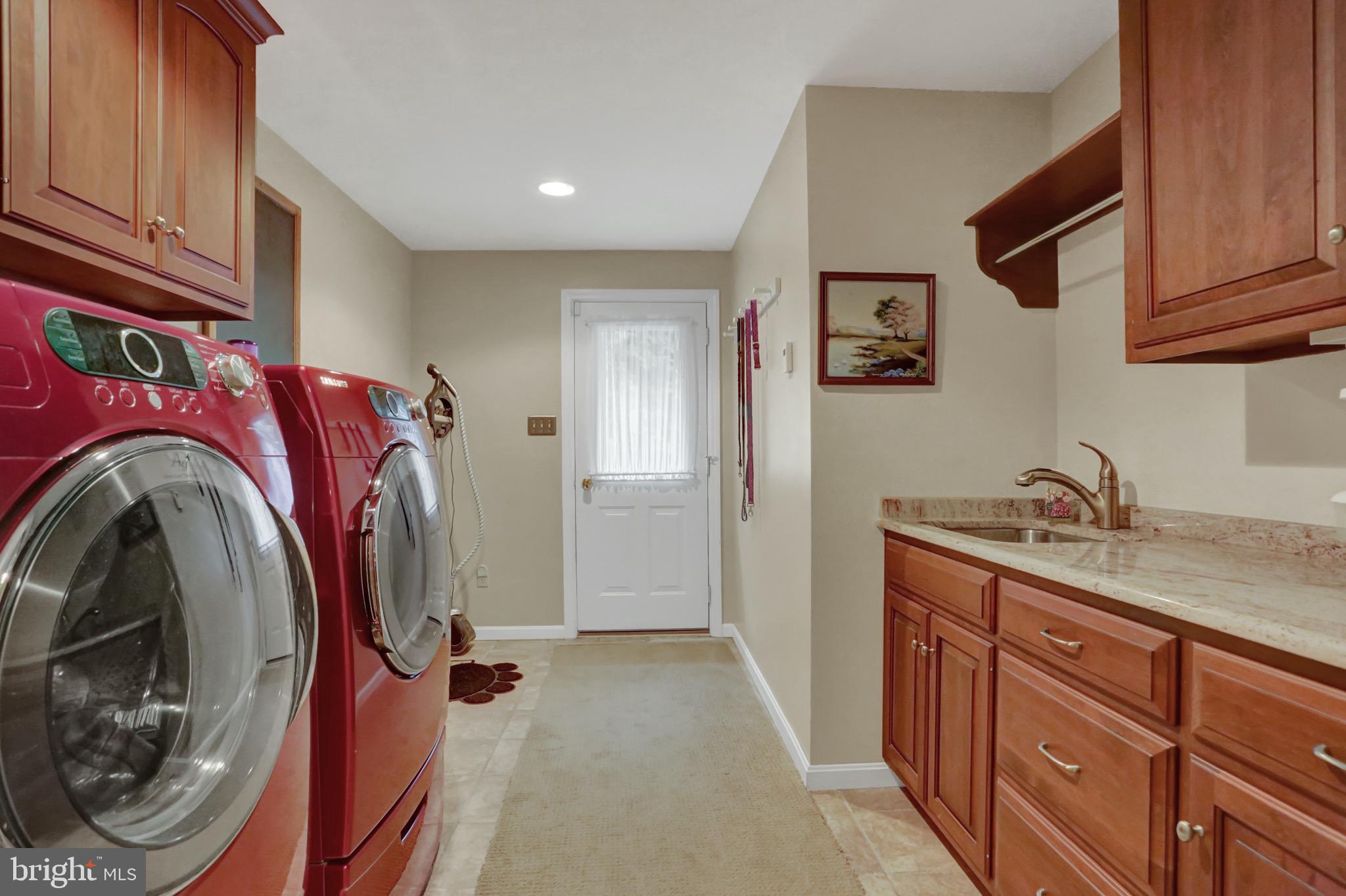 1276 Meadowbrook Road Lancaster, PA 17603 - Photo 39 of 56 Gallery Image 39