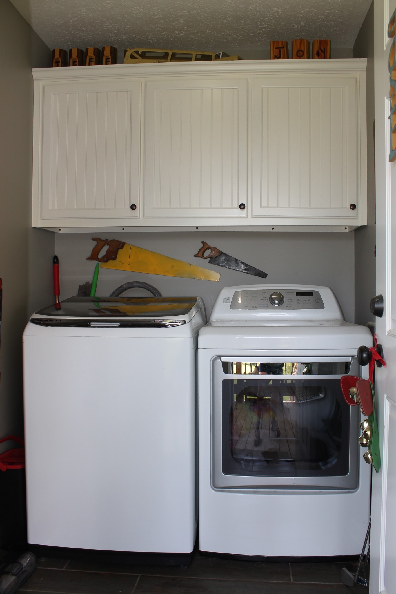 985 Archer Road Lafayette, TN 37083 - Photo 14 of 26 a utility room with dryer and washer