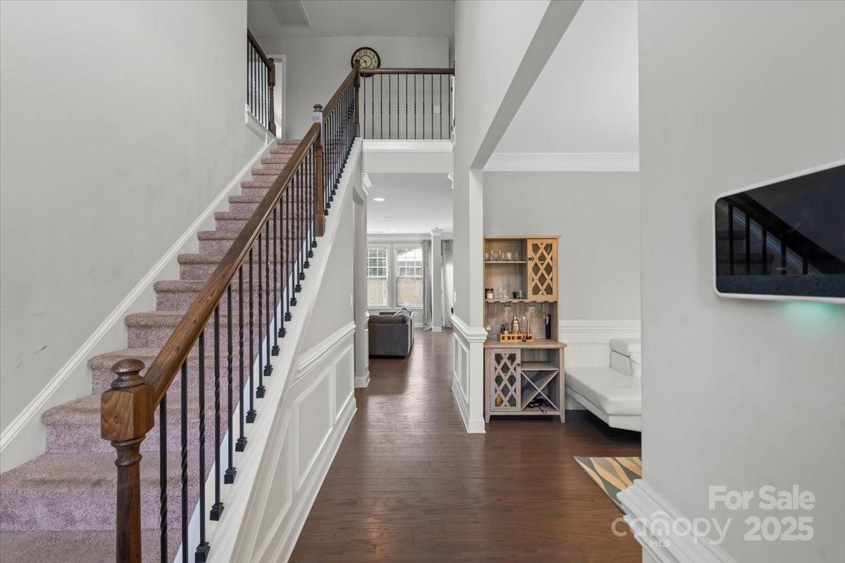 8347 Dallas Bay Road Charlotte, NC 28278 - Photo 2 of 27 Gallery Image 2
