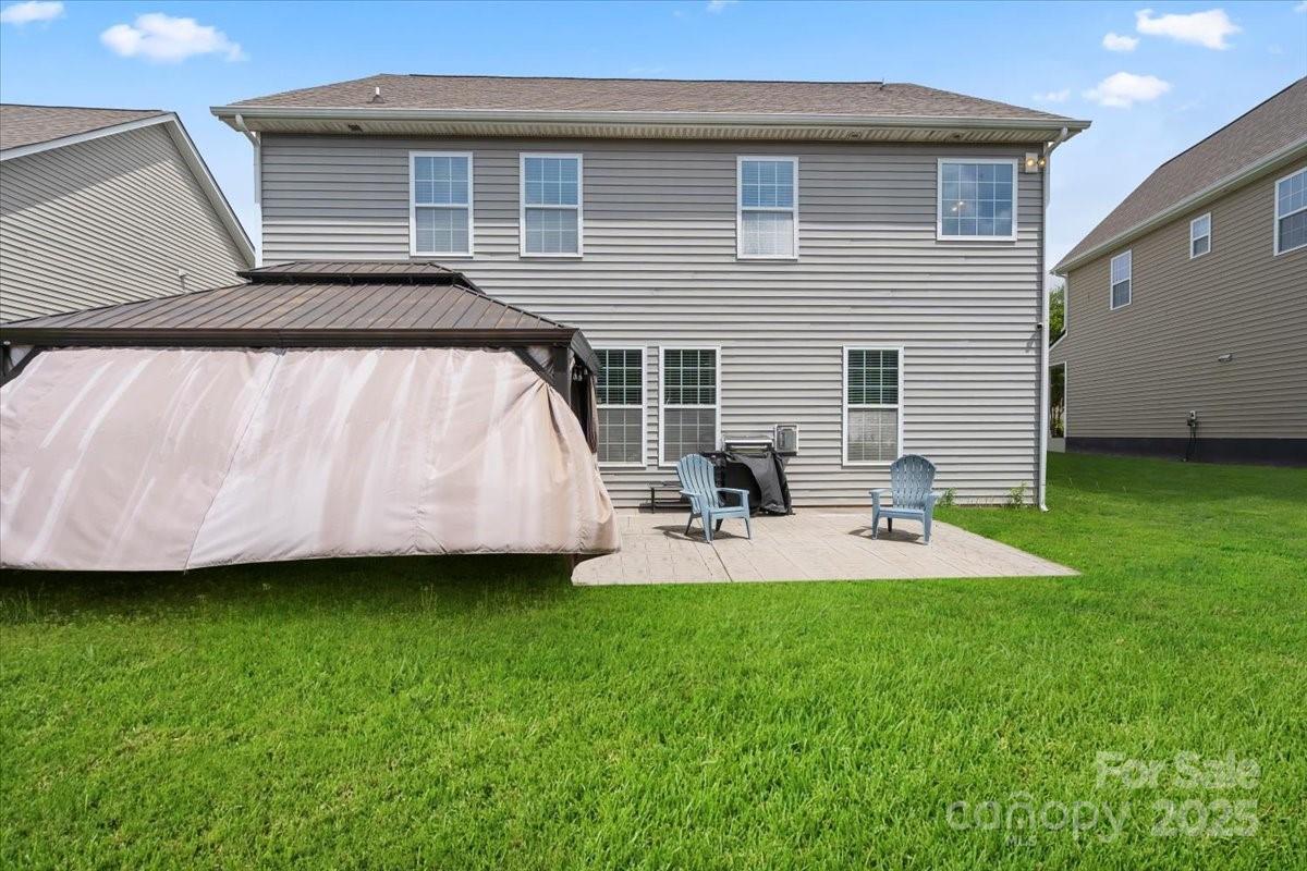 8347 Dallas Bay Road Charlotte, NC 28278 - Photo 26 of 27 Gallery Image 26