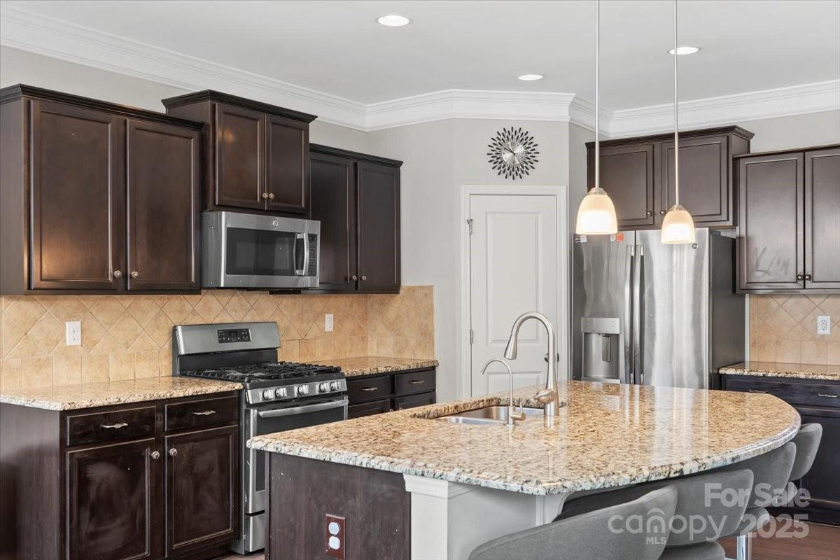 8347 Dallas Bay Road Charlotte, NC 28278 - Photo 9 of 27 Gallery Image 9