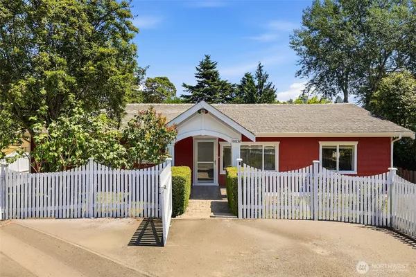 $789,000 | 10032 30th Avenue Southwest, Seattle, WA 98126