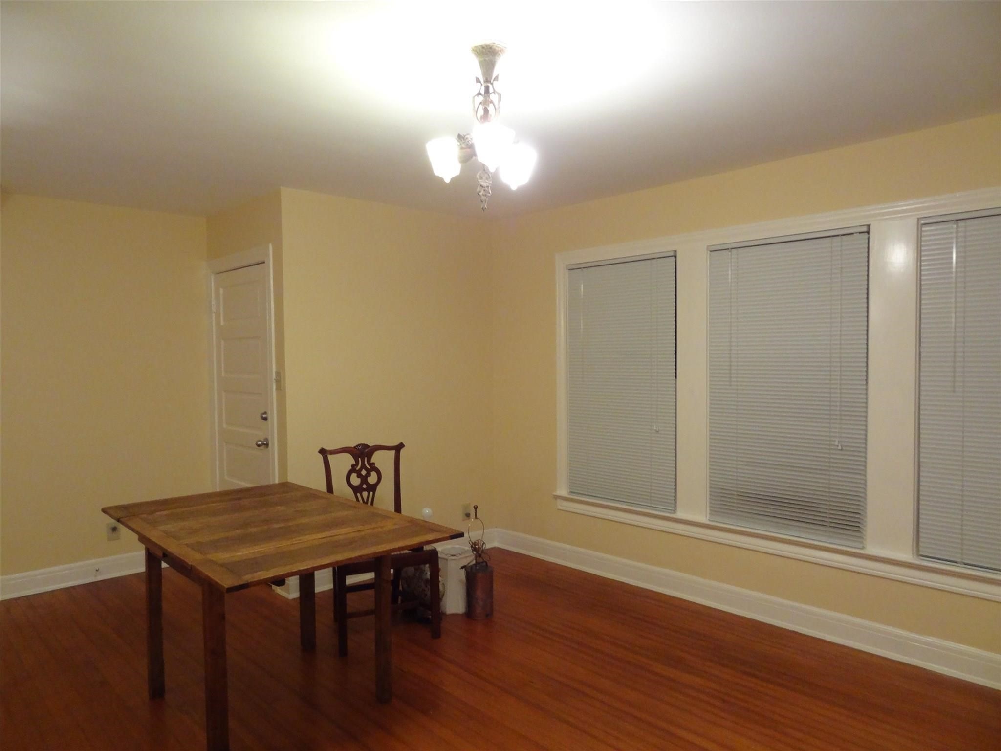 633 Harvard Street Houston, TX 77007 - Photo 6 of 9