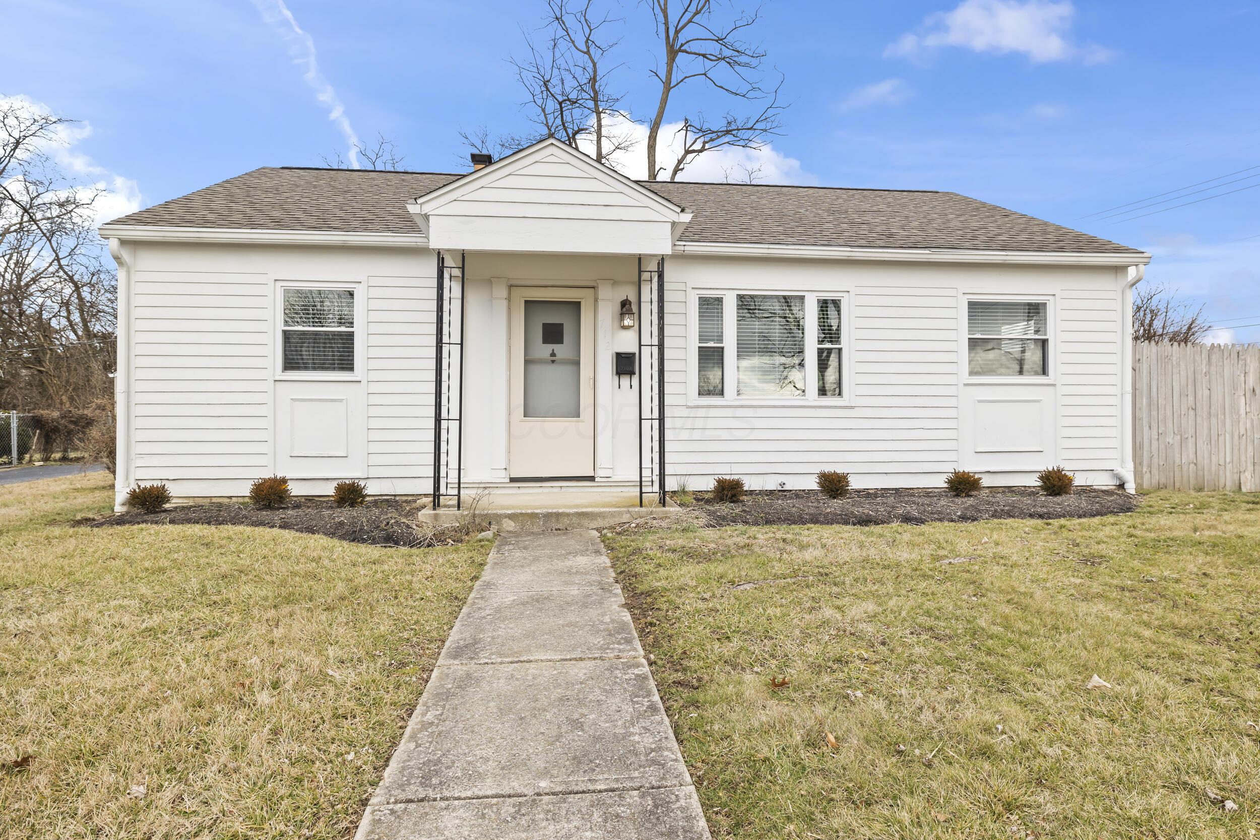 712 Garden Road Columbus, OH 43214 - Photo 25 of 31 01-front