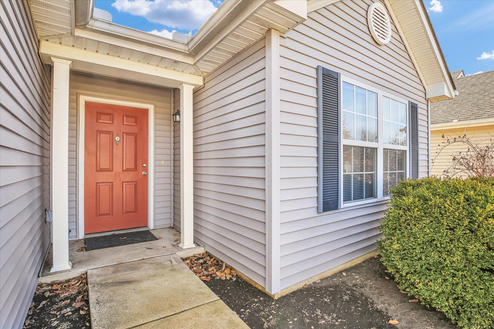 501 Luria Lane Champaign, IL 61822 - Photo 7 of 33 a view of a house with a door and wooden floor
