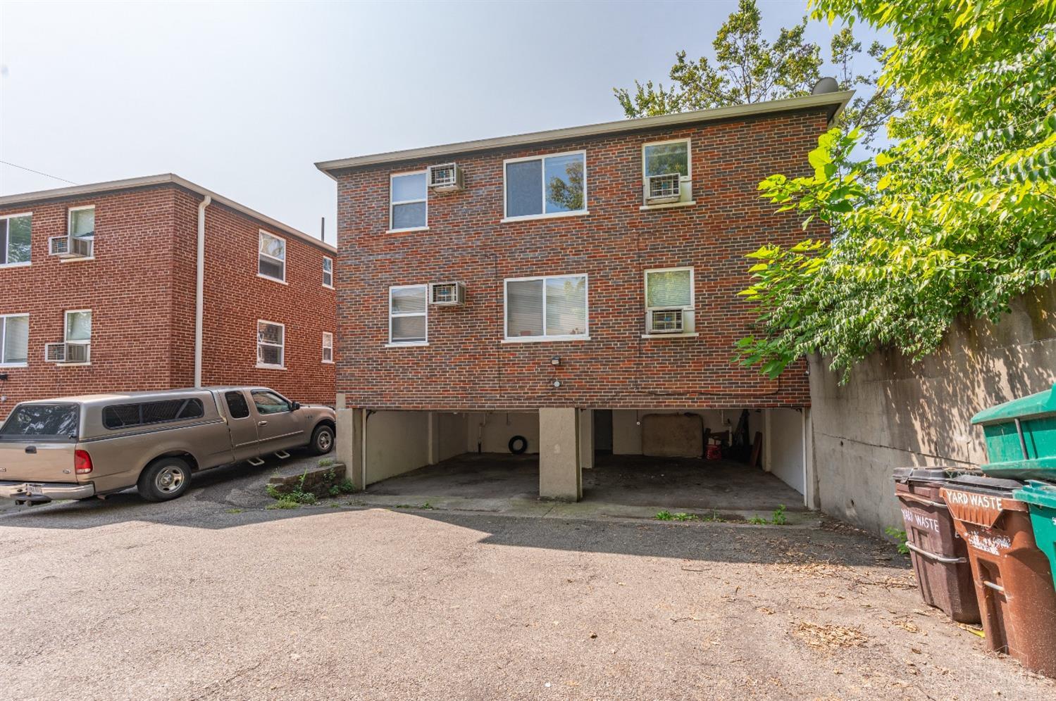 70 East Galbraith Road Cincinnati, OH 45216 - Photo 24 of 25 Gallery Image 24