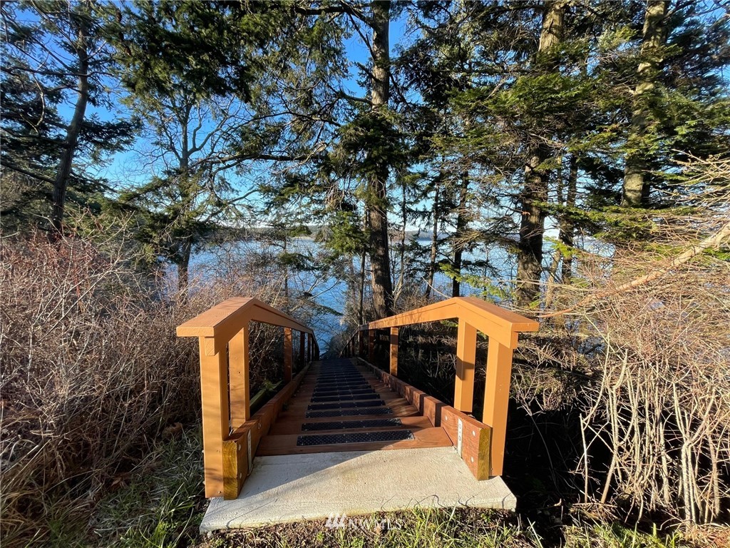 230 Eliza Road Lopez Island, WA 98261 - Photo 21 of 26 a view of a pathway of a building