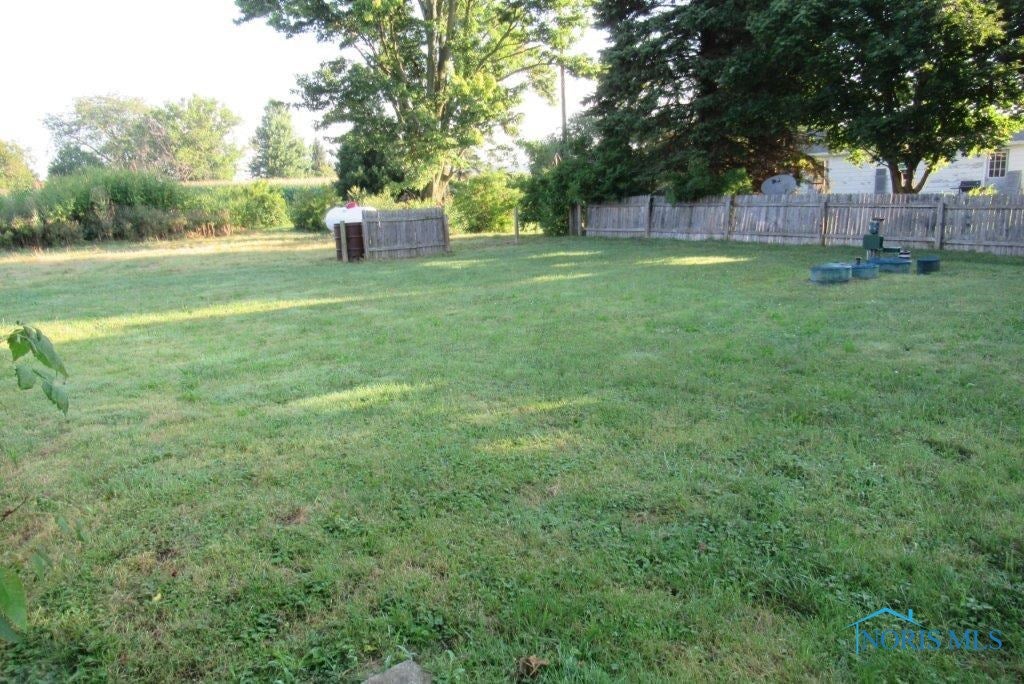 6548 Scotch Ridge Road Pemberville, OH 43450 - Photo 7 of 25 Gallery Image 7