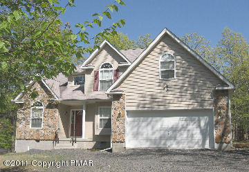 2109 Totteridge Road Bushkill, PA 18324 - Photo 1 of 1 Front