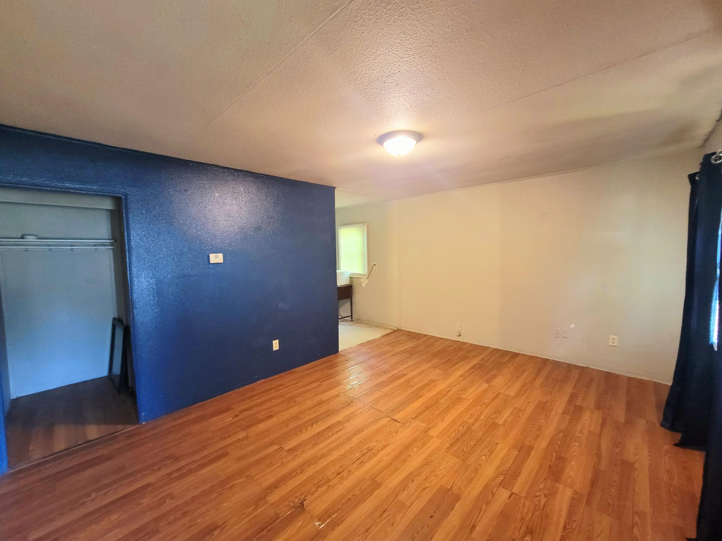 1053 Russell Avenue Springfield, OH 45506 - Photo 3 of 9 Gallery Image 3