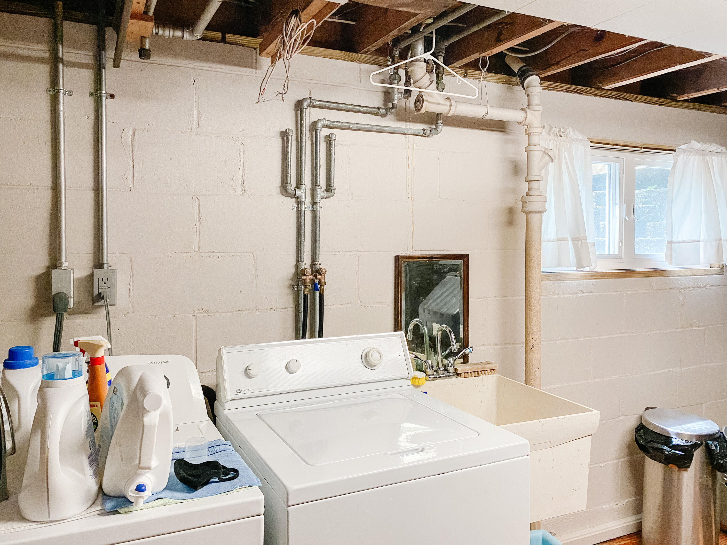 1441 Ridge Avenue Muskegon, MI 49441 - Photo 24 of 34 IMG_0929