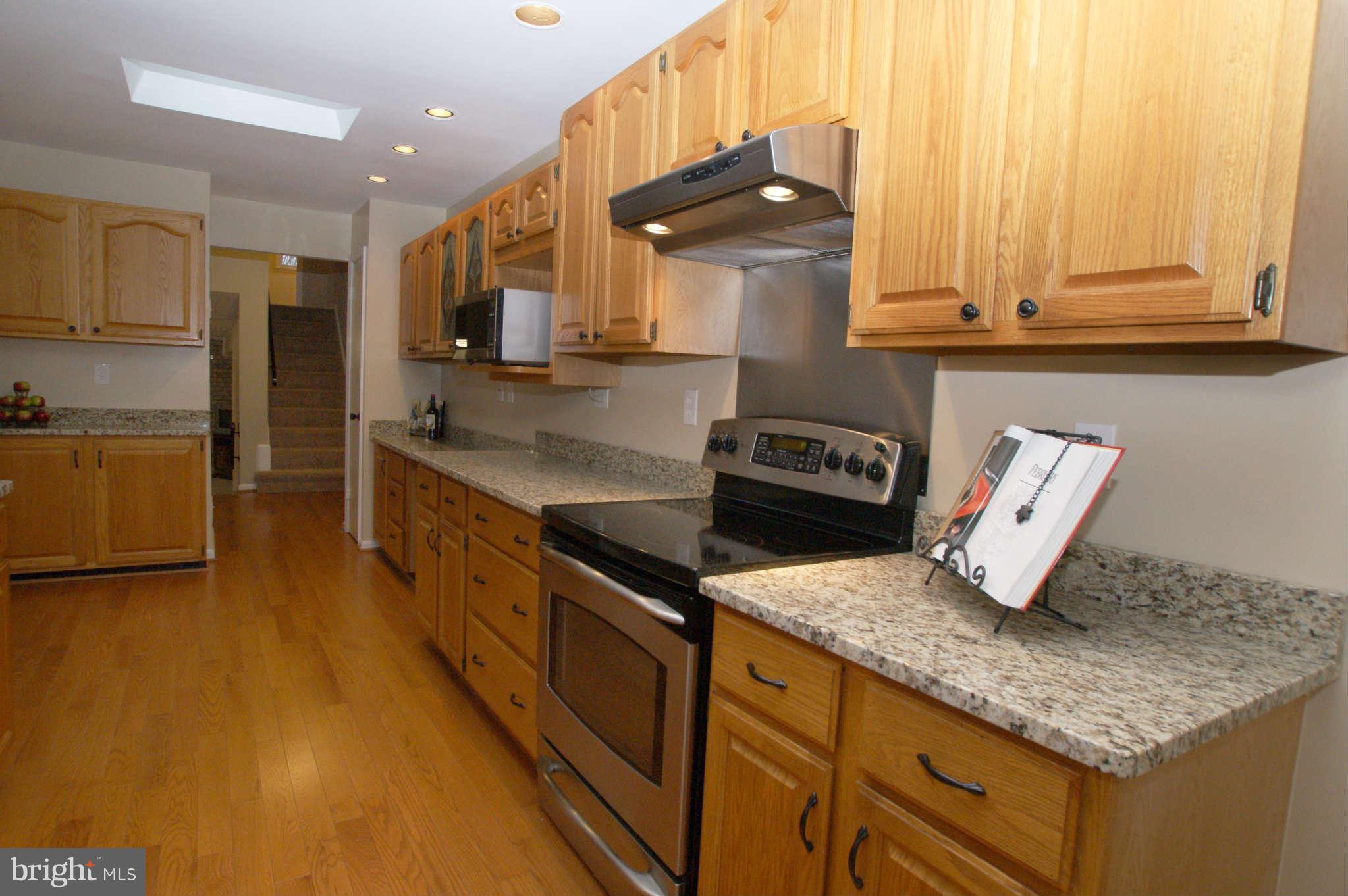 6940 Conservation Drive Springfield, VA 22153 - Photo 13 of 30 Kitchen