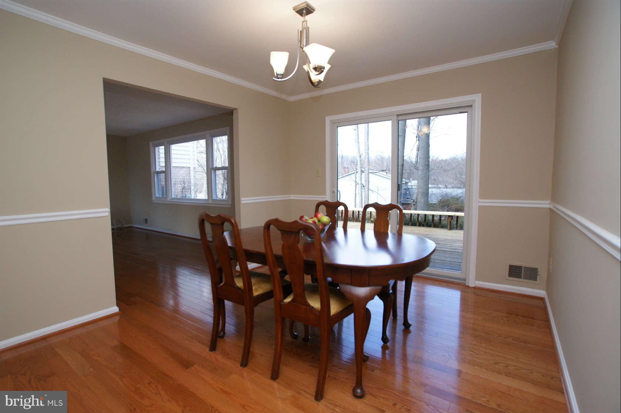 6940 Conservation Drive Springfield, VA 22153 - Photo 17 of 30 Dining Room