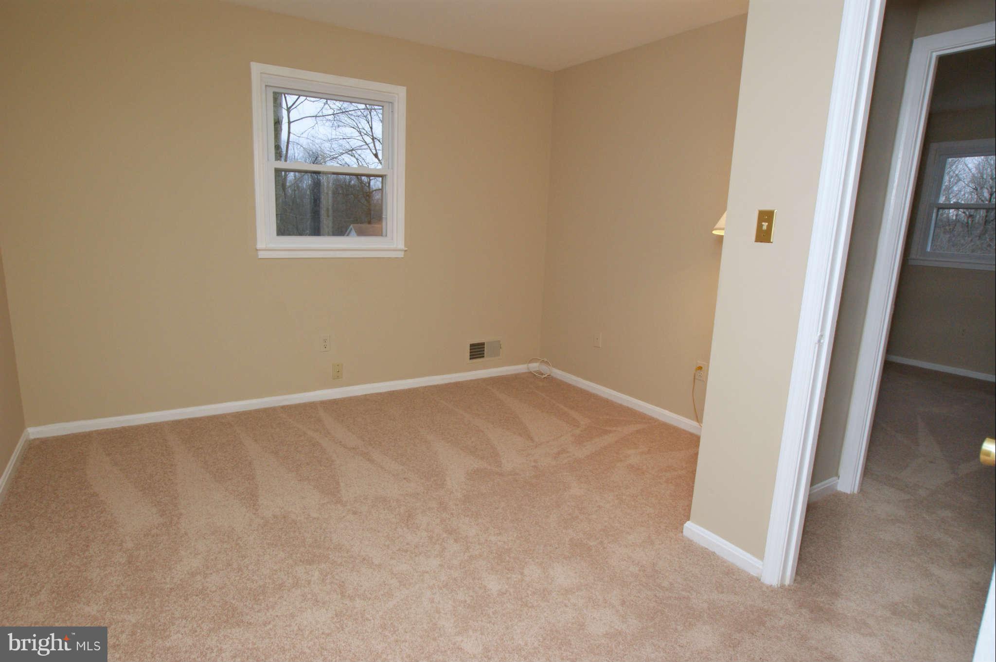 6940 Conservation Drive Springfield, VA 22153 - Photo 27 of 30 Bedroom 4