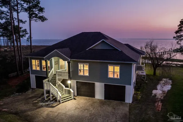 $1,200,000 | 4501 Bayside Drive, Milton, FL 32583