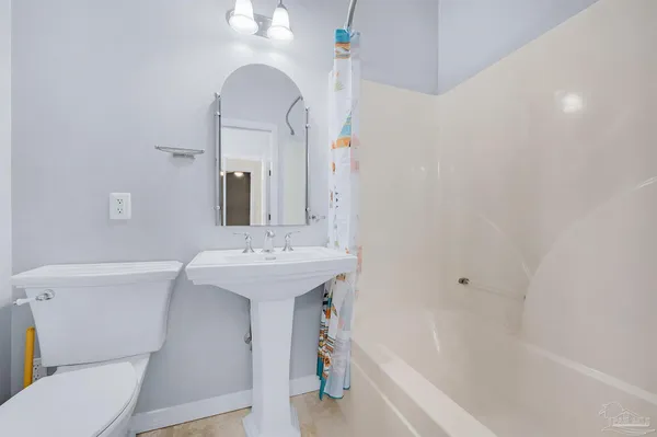 $1,200,000 | 4501 Bayside Drive, Milton, FL 32583