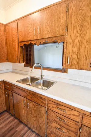 $204,999 | 203 East Fletcher Avenue, Warren, MN 56762