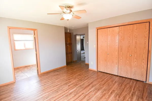 $204,999 | 203 East Fletcher Avenue, Warren, MN 56762