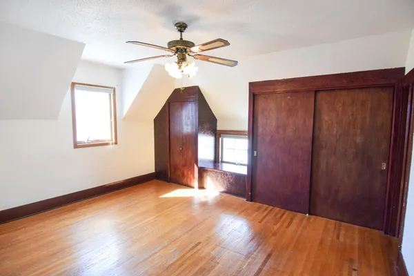 $204,999 | 203 East Fletcher Avenue, Warren, MN 56762