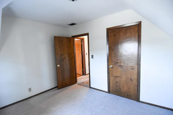 $204,999 | 203 East Fletcher Avenue, Warren, MN 56762