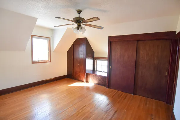 $204,999 | 203 East Fletcher Avenue, Warren, MN 56762