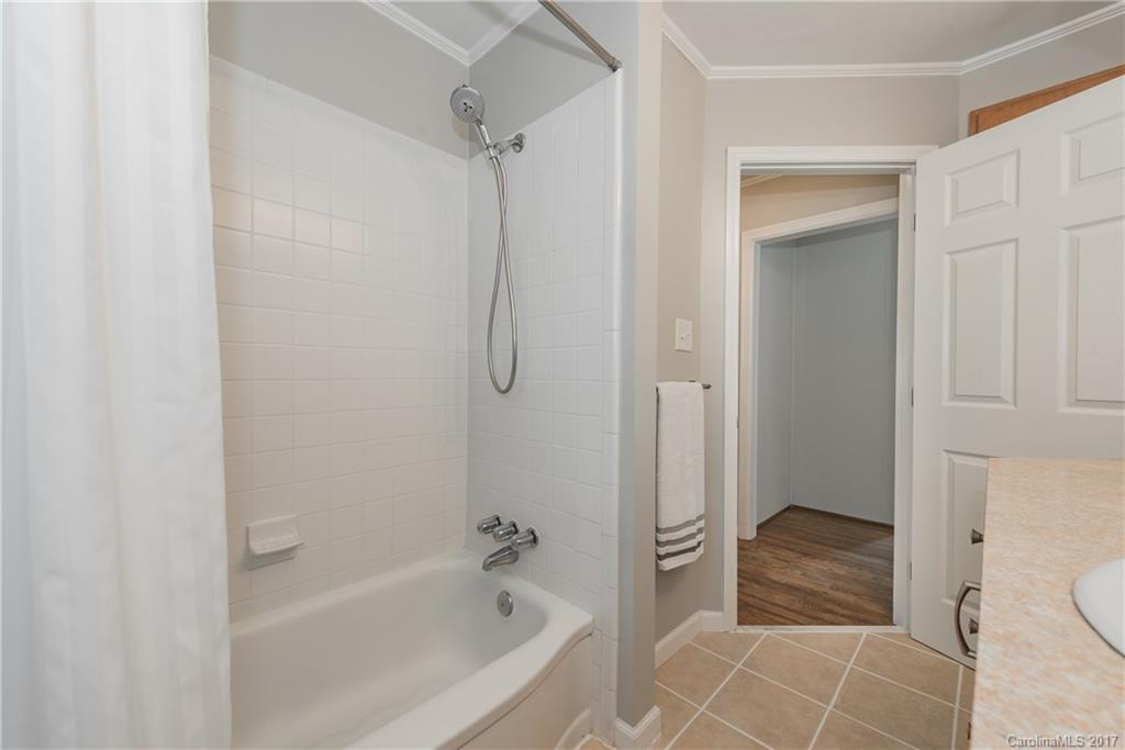 5140 Valley Stream Road Charlotte, NC 28209 - Photo 15 of 24 Gallery Image 15