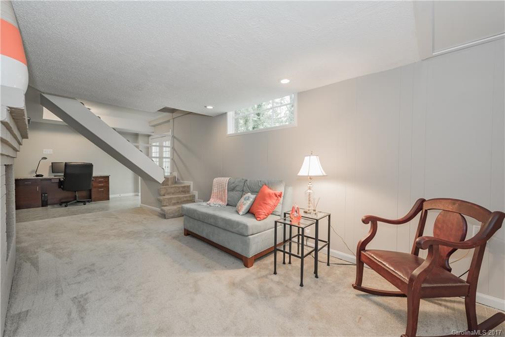 5140 Valley Stream Road Charlotte, NC 28209 - Photo 16 of 24 Gallery Image 16