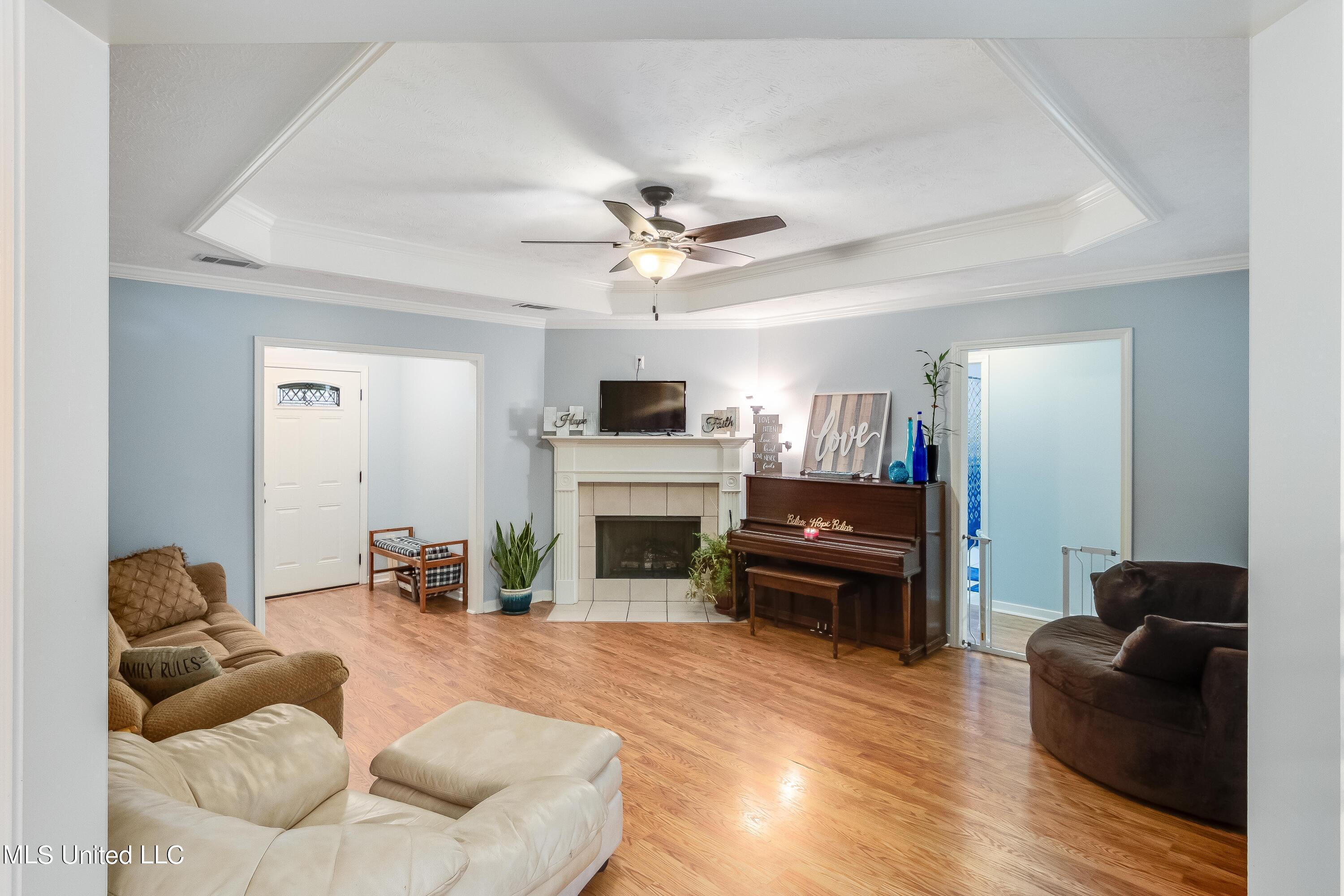 546 Oak Ridge Way Pearl, MS 39208 - Photo 4 of 23 546 Oak Ridge Way-16