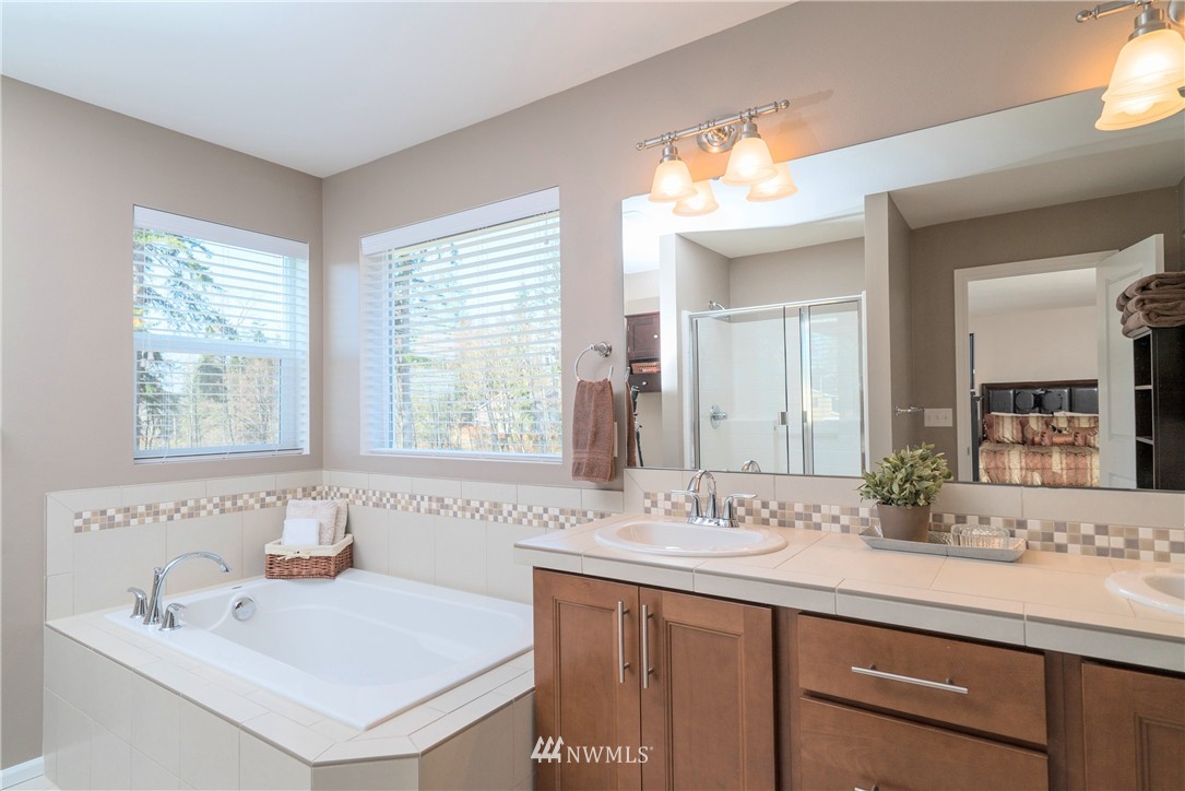 17722 39th Avenue Southeast Bothell, WA 98012 - Photo 13 of 15 Gallery Image 13