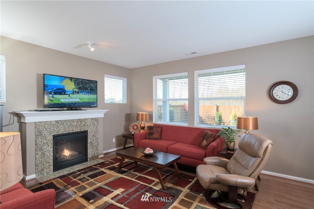 17722 39th Avenue Southeast Bothell, WA 98012 - Photo 9 of 15 Gallery Image 9
