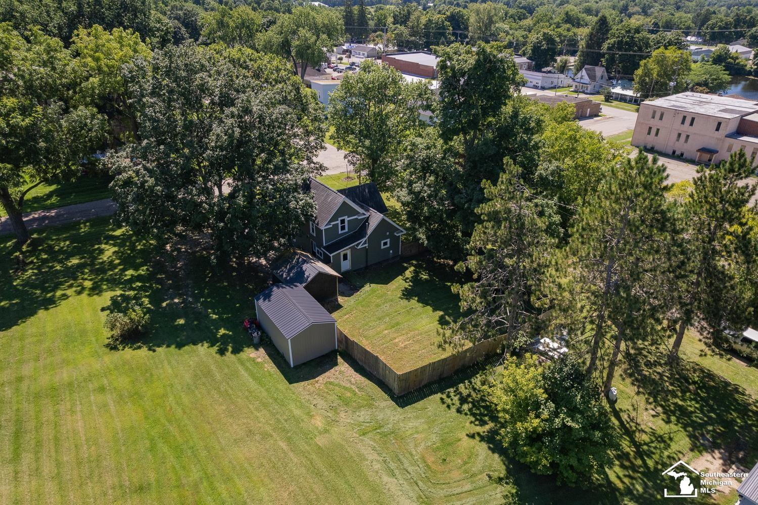 202 Walnut Street Addison, MI 49220 - Photo 32 of 32 Gallery Image 32