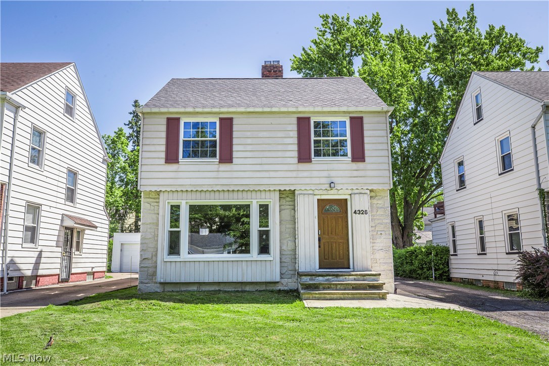 4326 Silsby Road University Heights, OH 44118 - Photo 1 of 50