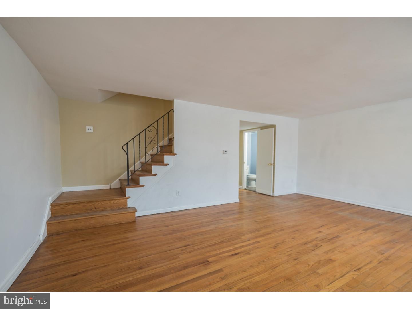 1365 Powell Road Brookhaven, PA 19015 - Photo 5 of 25 Living Room