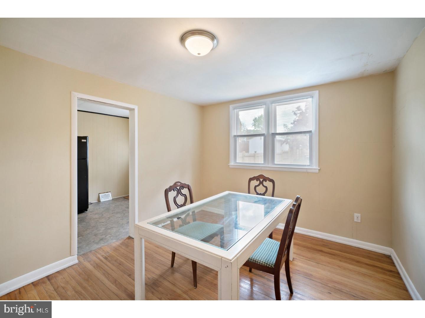 1365 Powell Road Brookhaven, PA 19015 - Photo 8 of 25 Dining Room
