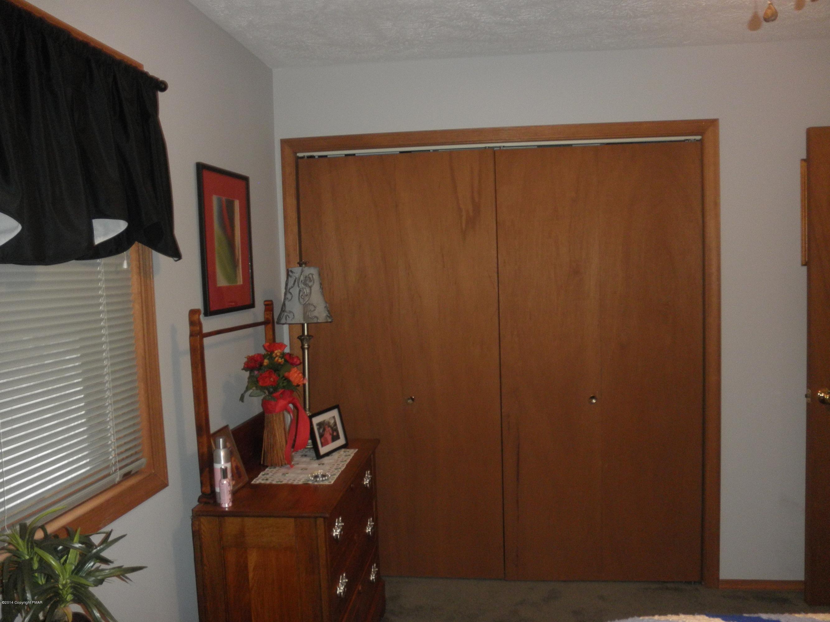 1025 Ridge Road Newfoundland, PA 18445 - Photo 36 of 45 Bedroom 3 double closet