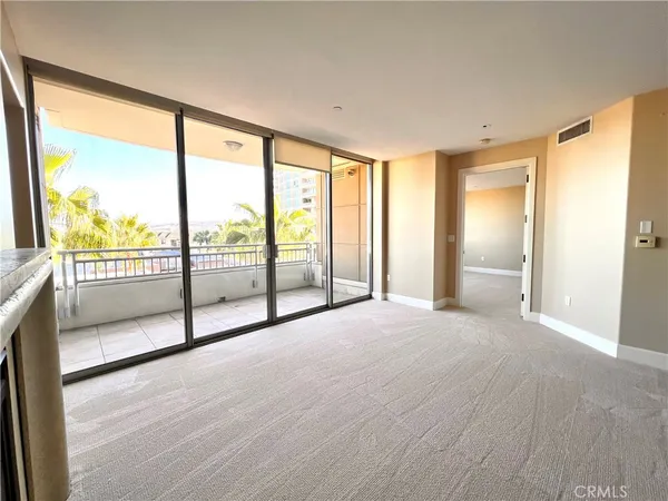 $4,550 | 5055 Scholarship, Irvine, CA 92612