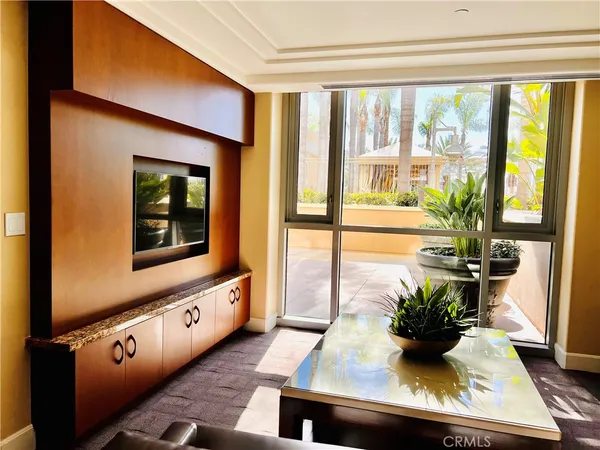 $4,550 | 5055 Scholarship, Irvine, CA 92612