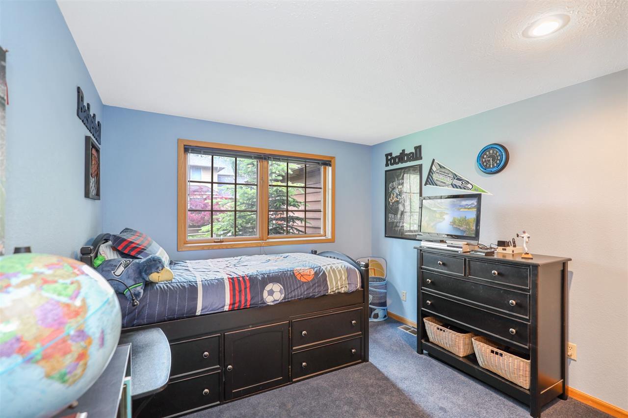 18005 North Saddle Hill Road Colbert, WA 99005 - Photo 11 of 20