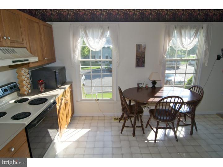 2810 Hampton Lane Sinking Spring, PA 19608 - Photo 7 of 23