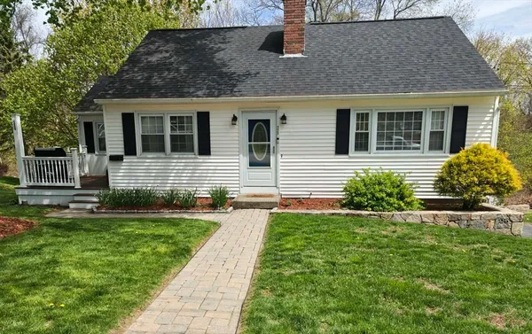 $525,000 | 25 Manor Road, Auburn, MA 01501