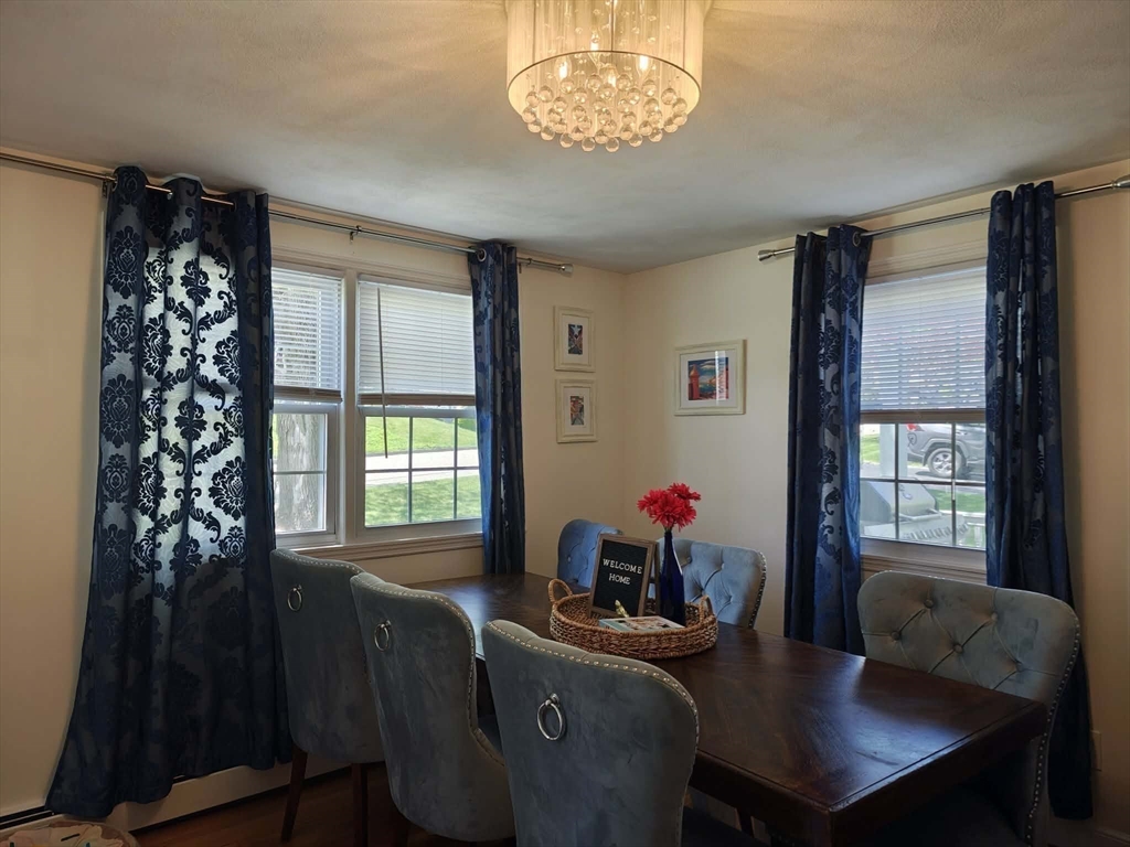 25 Manor Road Auburn, MA 01501 - Photo 7 of 12