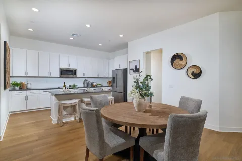 $1,250,000 | 789 Michael Ct Vista, Vista, CA 92081