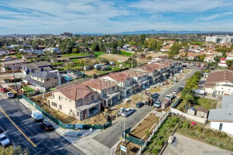 $1,250,000 | 789 Michael Ct Vista, Vista, CA 92081