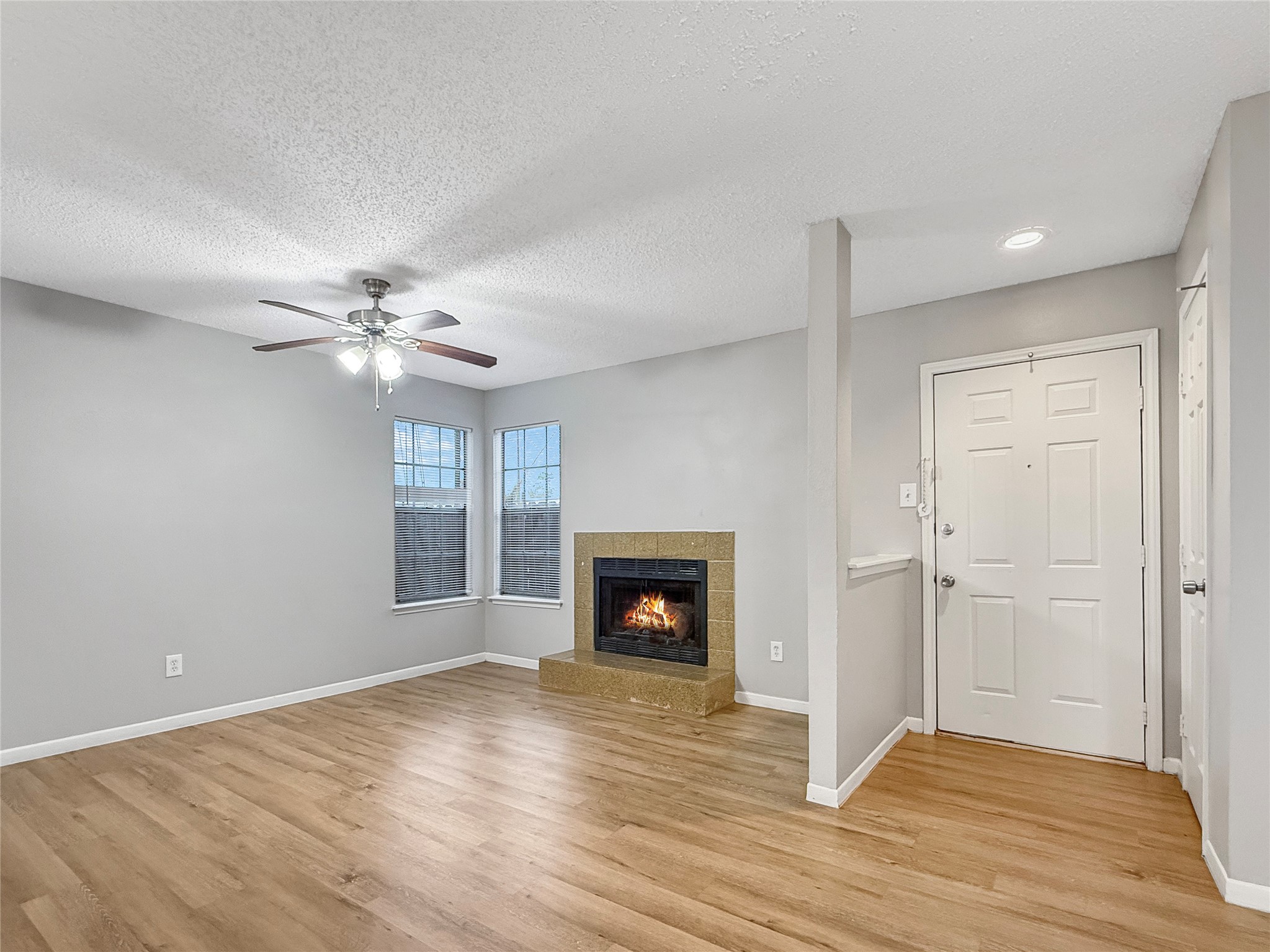 25144 Budde Road, Unit 2 Spring, TX 77380 - Photo 3 of 18